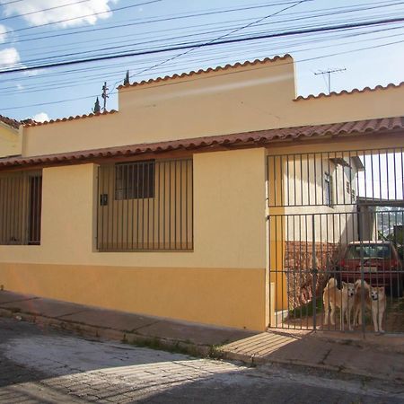 ラヴラス Casa Do Jua Bed & Breakfast エクステリア 写真